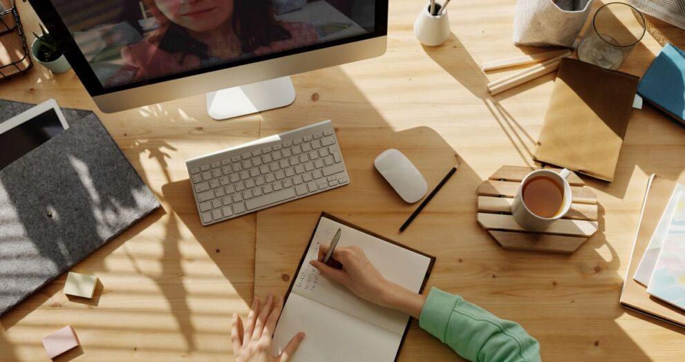 Free AI copywriting tool for writing content
