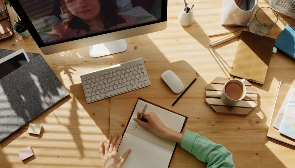 Free AI copywriting tool for writing content