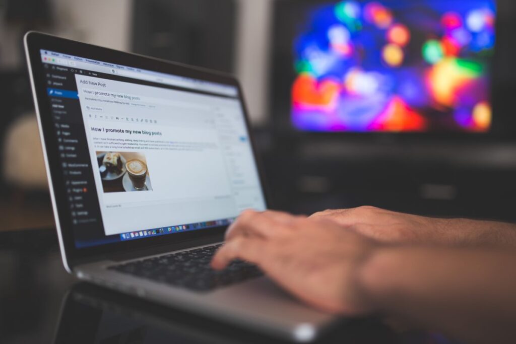 What makes successful blogs stand out